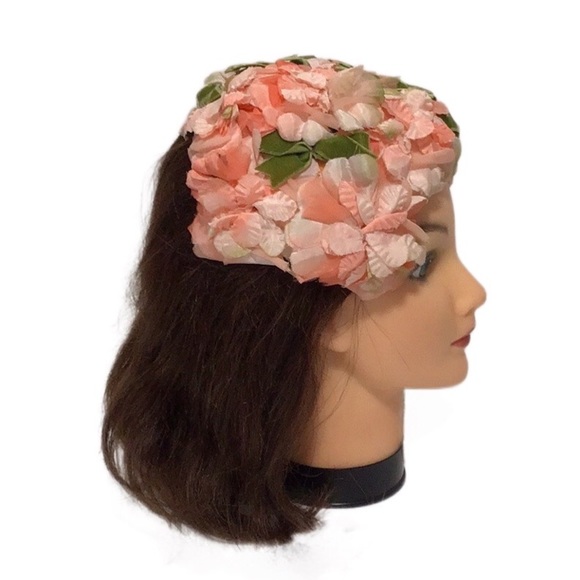 Vintage 1950’s-60’s Floral Petal Half Hat, Peach main image 8